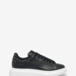 Men's Oversized Sneaker in Black/Silver