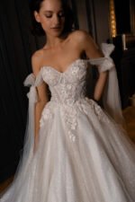 Floral Lace Wedding Dress Celia with Detachable Straps - Image 4